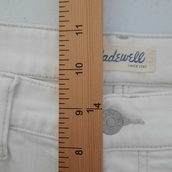 Madewell Alley Straight Distressed Raw Hem White Jeans size 29 - Picture 12 of 16